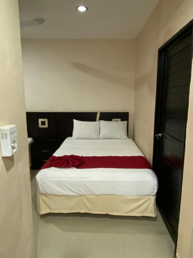 Suites La Roca By R&T Cancún Zewnętrze zdjęcie