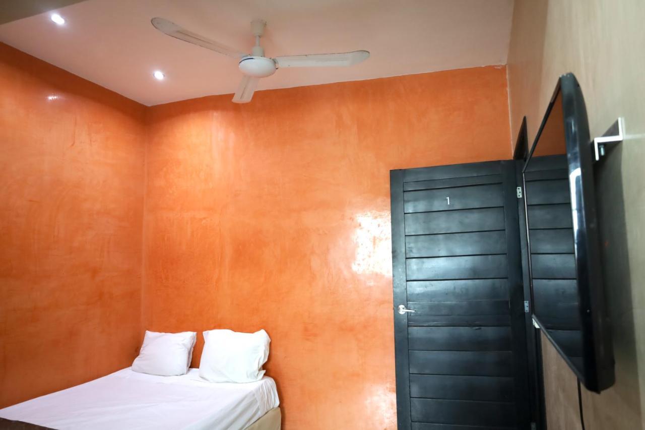 Suites La Roca By R&T Cancún Zewnętrze zdjęcie